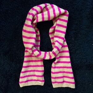 Michael Kors 100% wool striped scarf